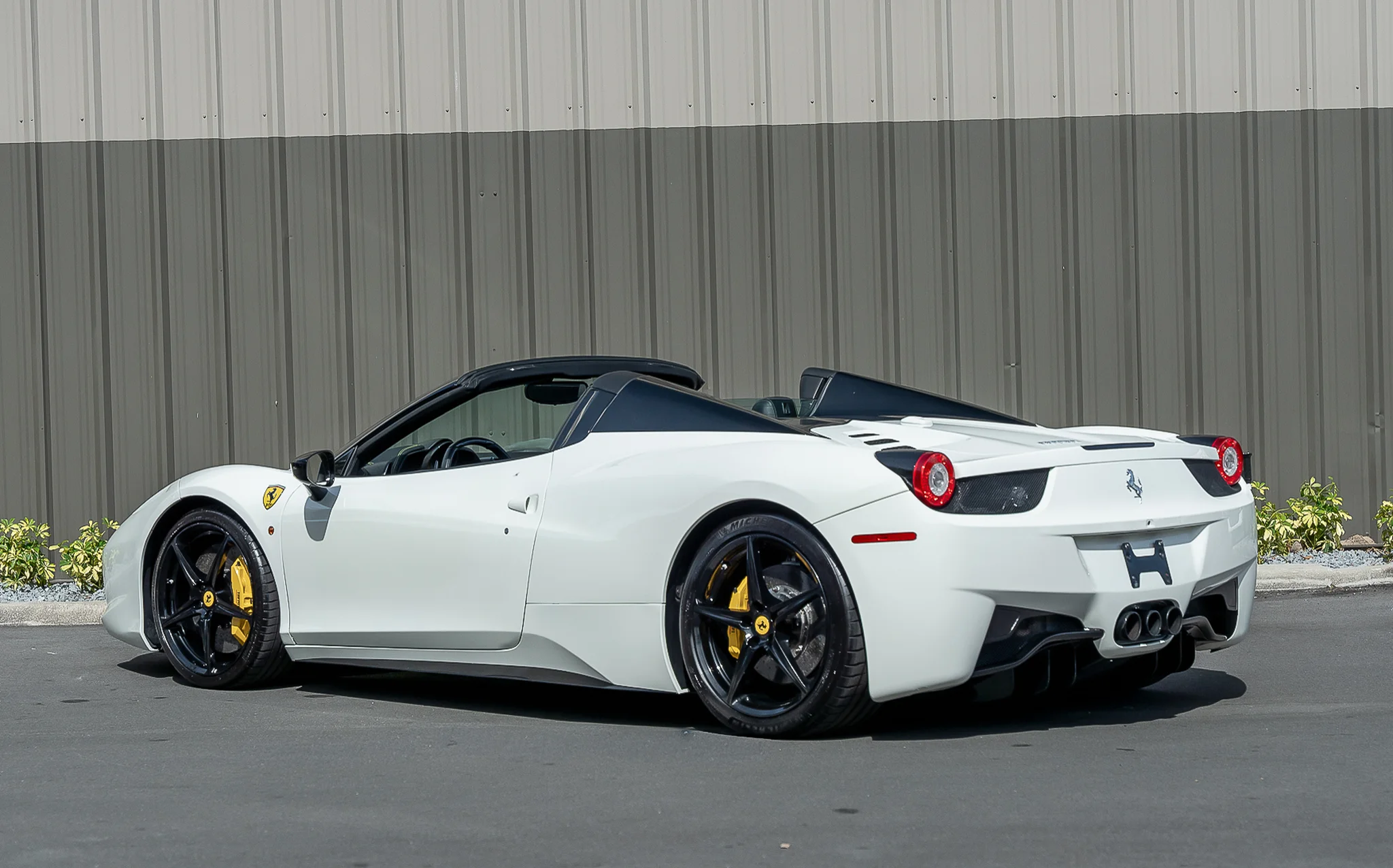 2013 Ferrari 458 Spider photo 2