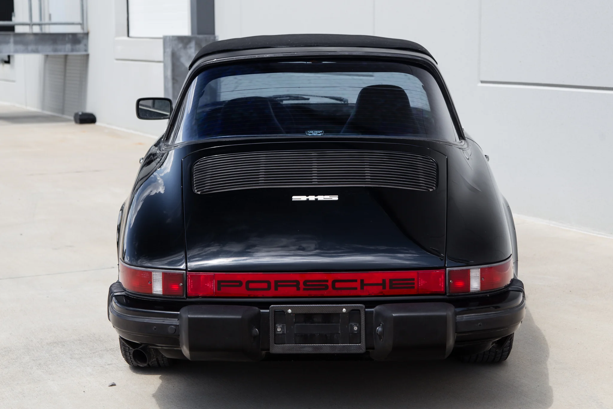 1977 Porsche 911S Targa 5-Speed photo 7