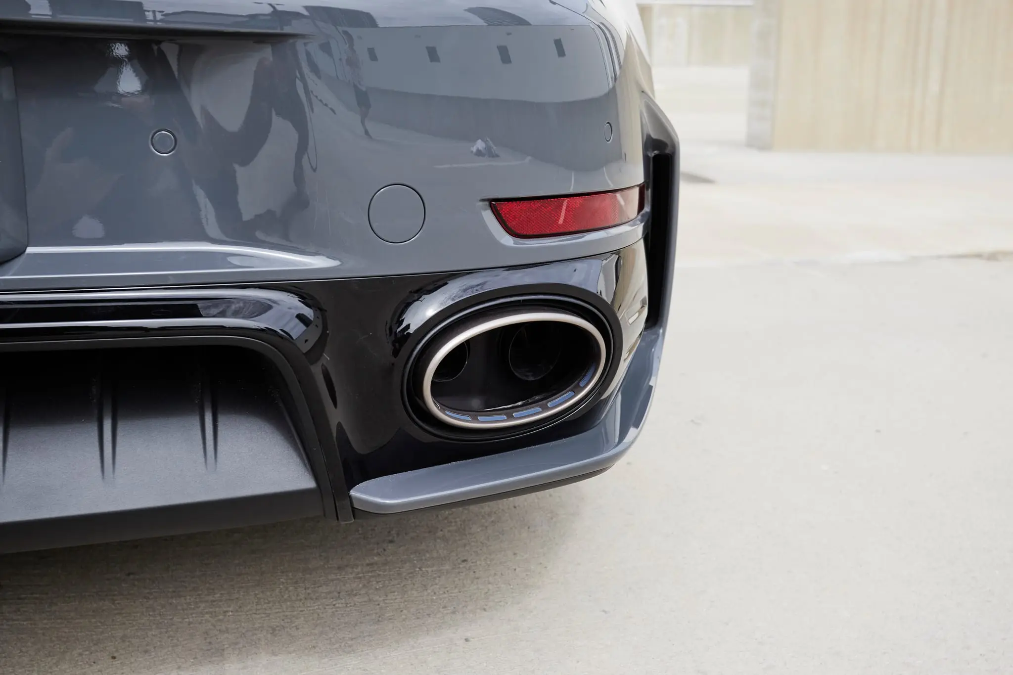 2026 Porsche 911 Turbo S Coupe photo 7