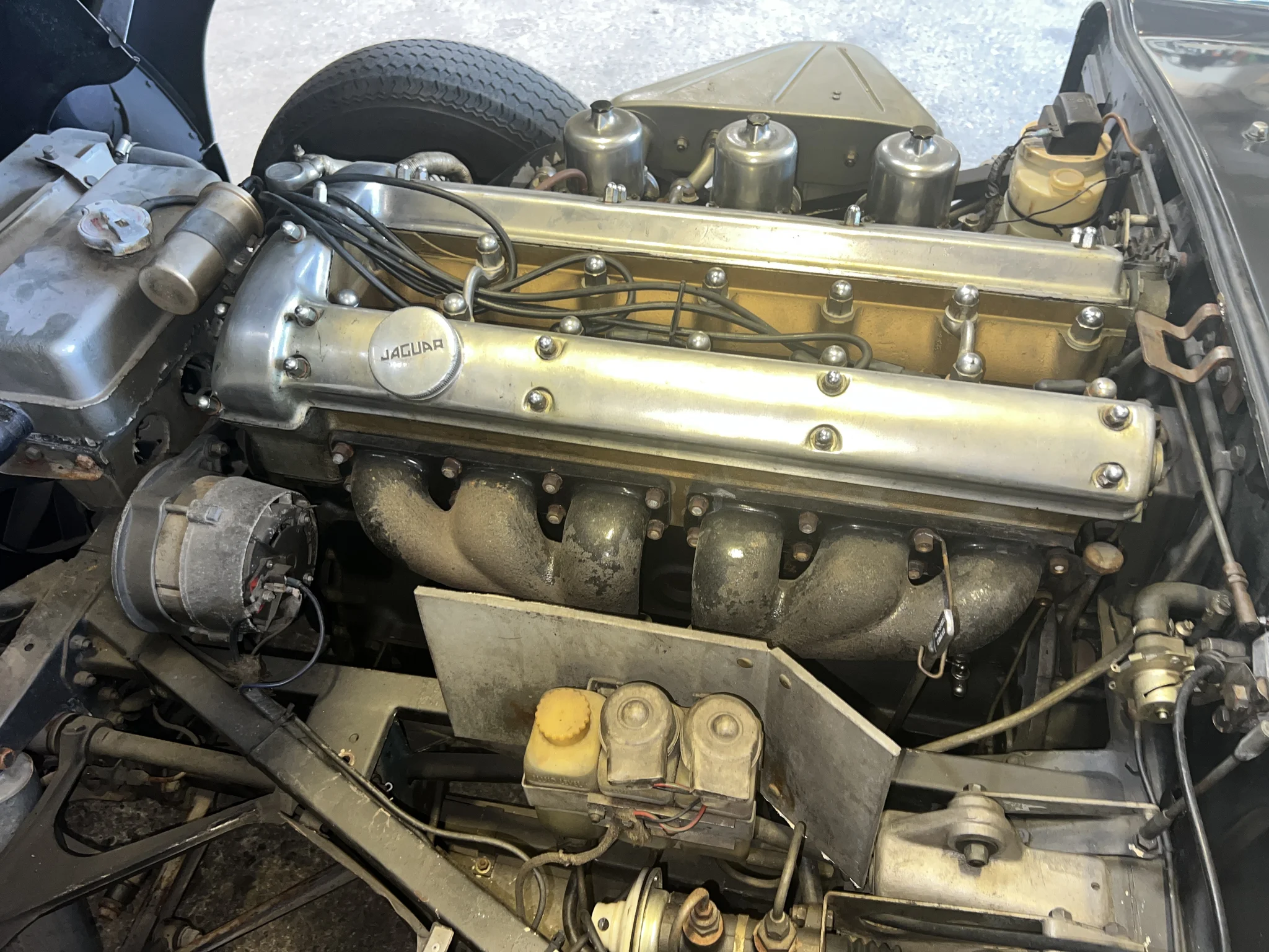 1965 Jaguar XK-E Series I 4.2 Roadster 4-Speed photo 4