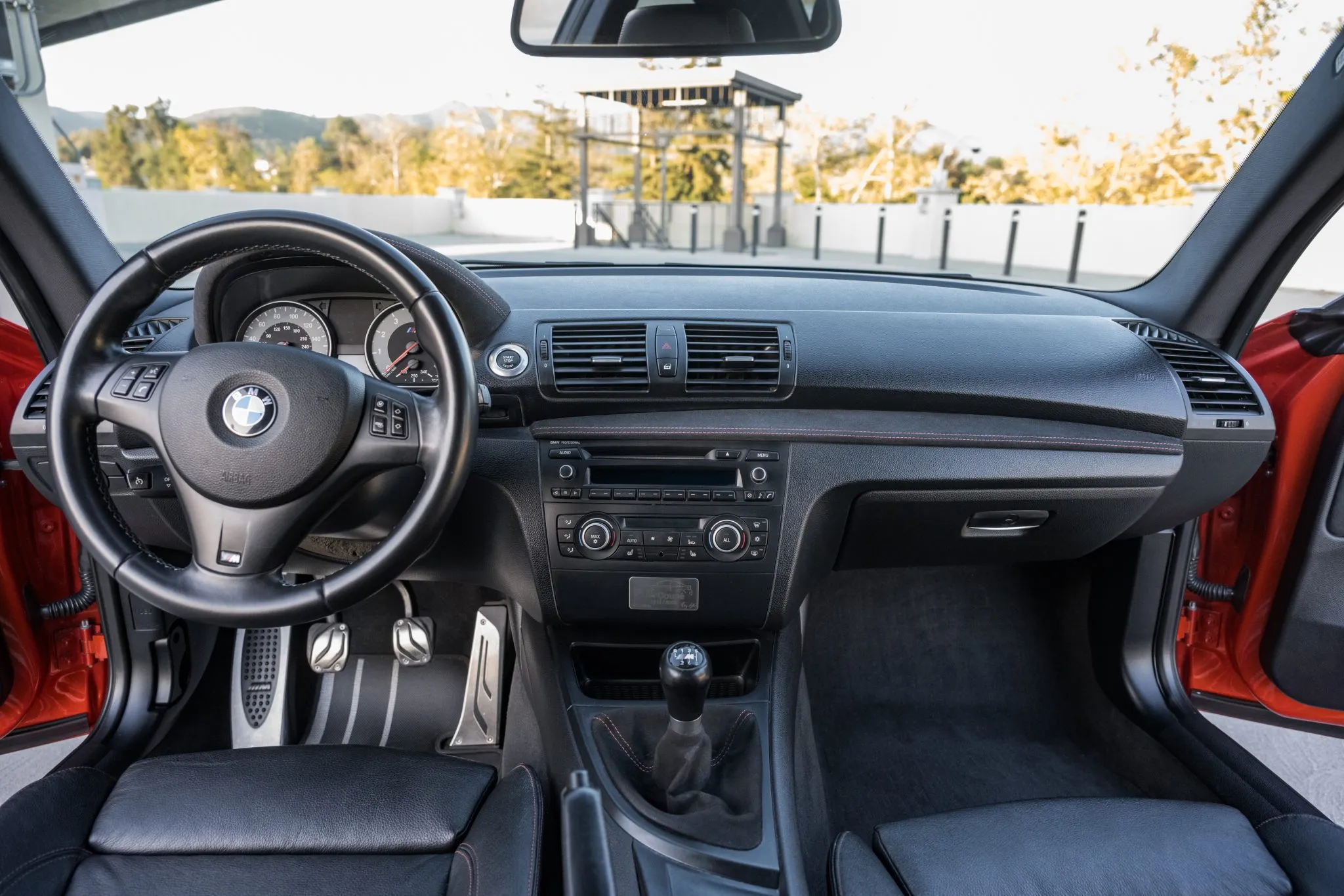 2011 BMW 1M photo 5