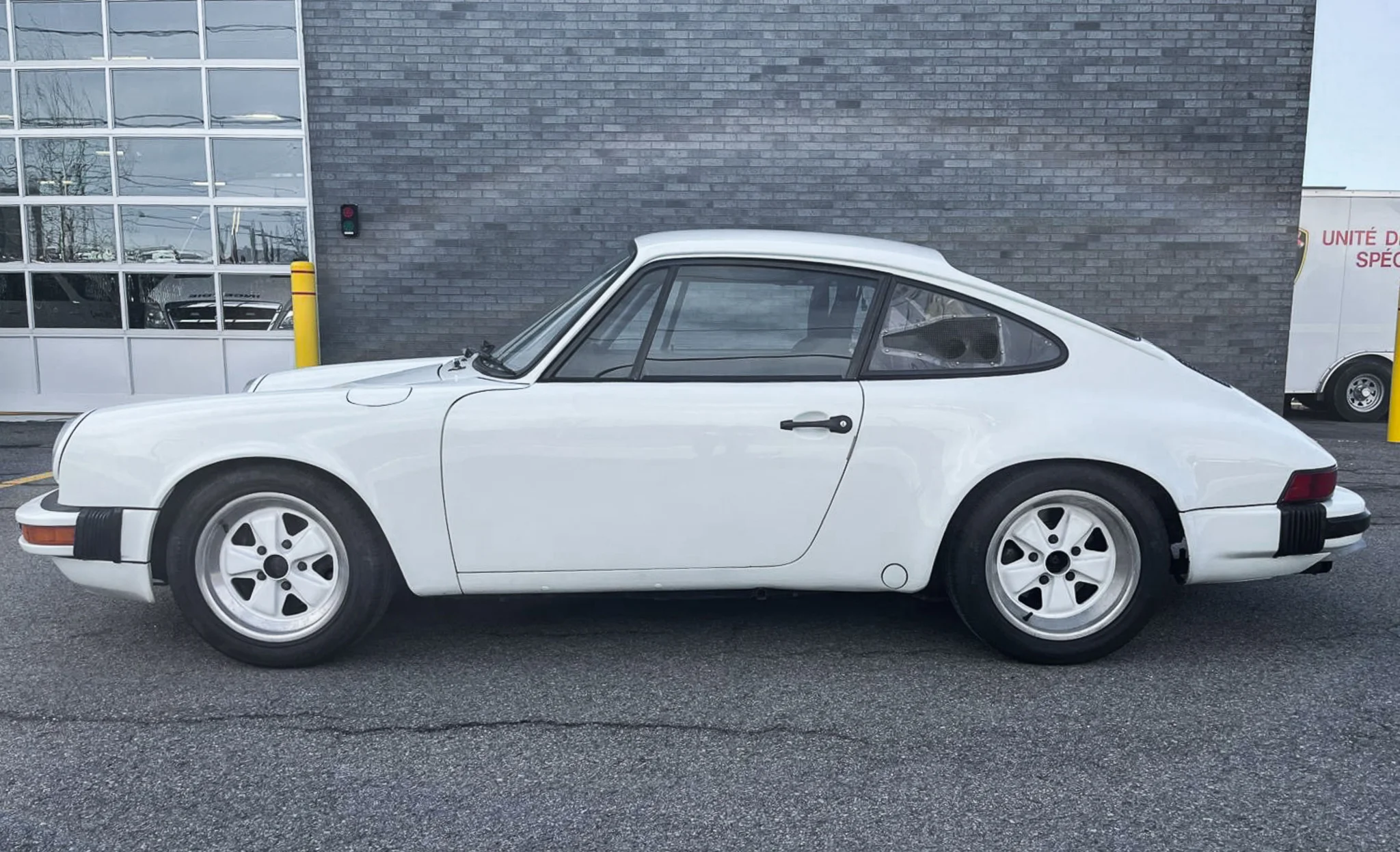 1974 Porsche 911 photo 6