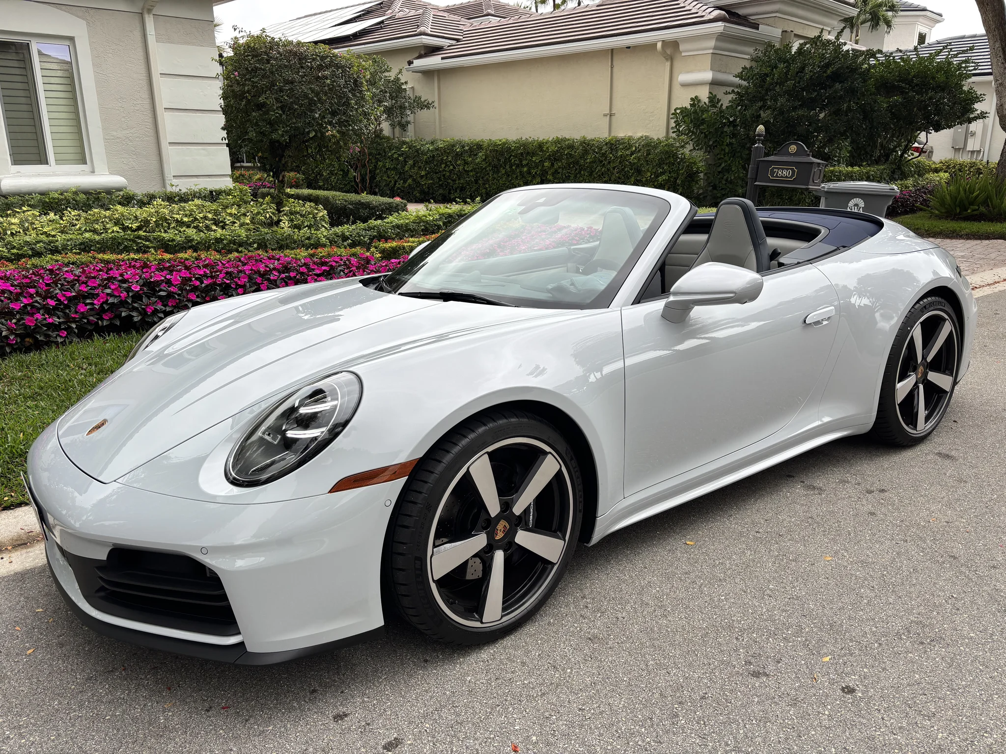 2025 Porsche 992.2 Carrera Cabriolet photo 6