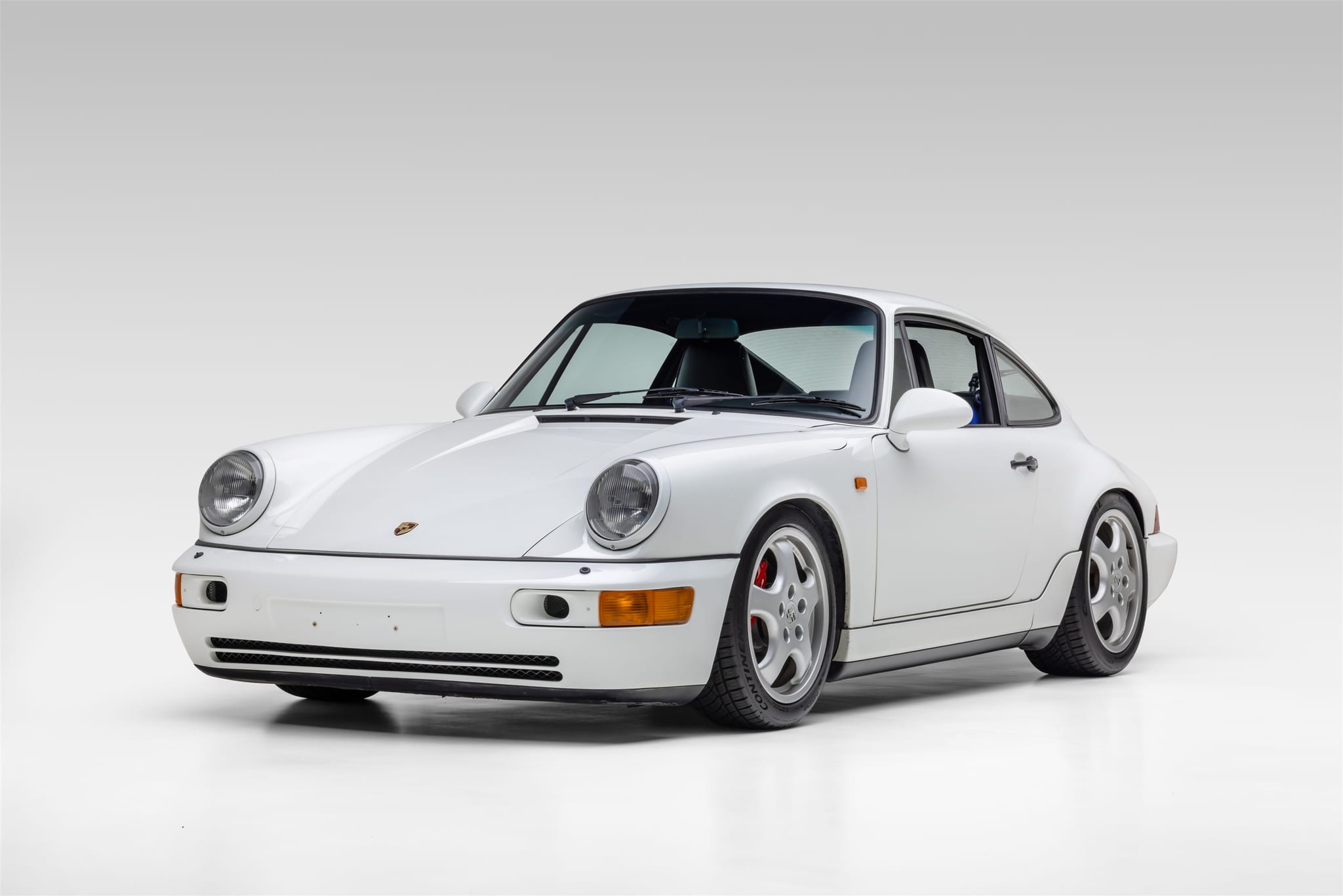 RoW 1991 Porsche 911 Carrera 2 Coupe 5-Speed photo 2