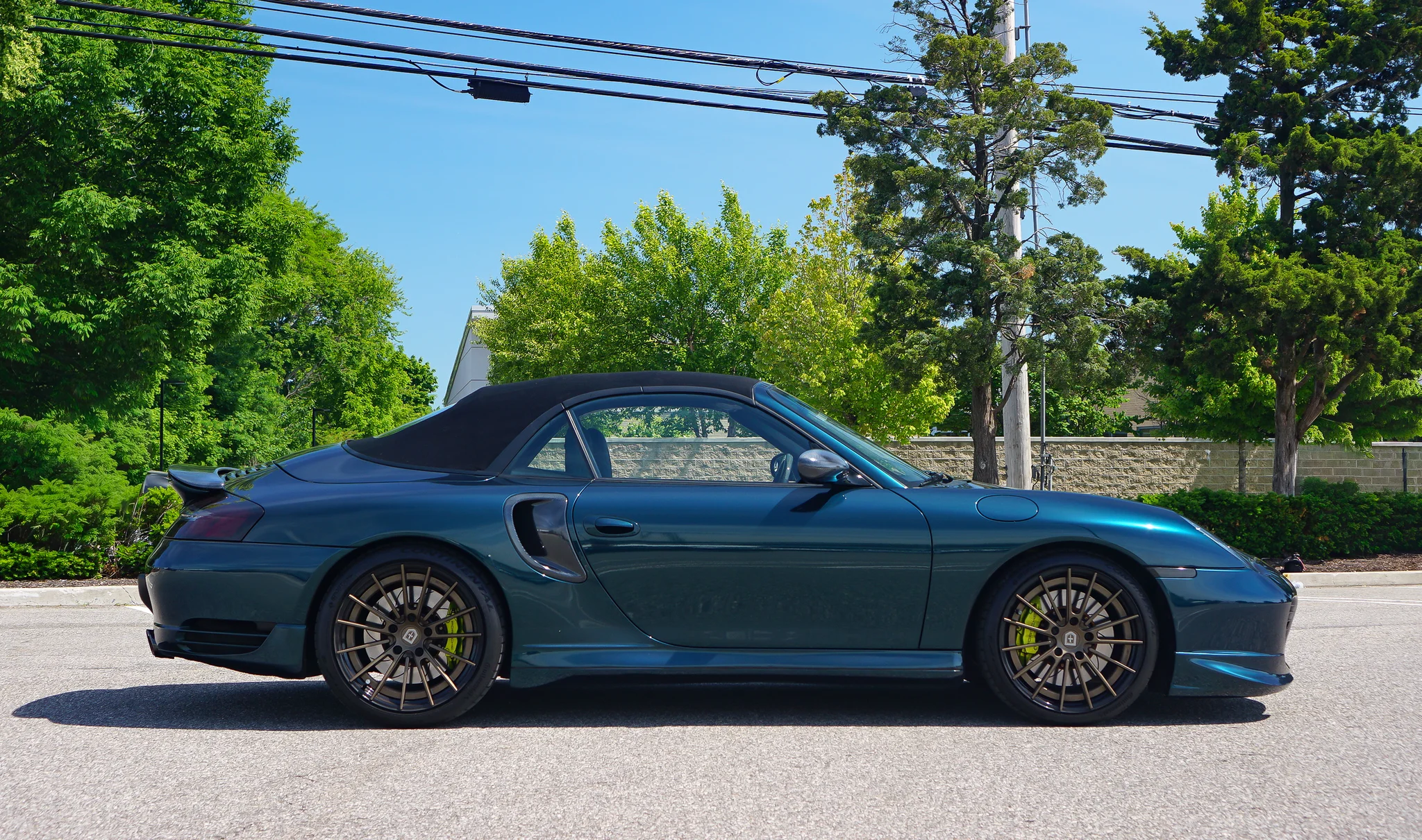 20k-Mile 2004 Porsche 996 Turbo Cabriolet 6-Speed photo 7