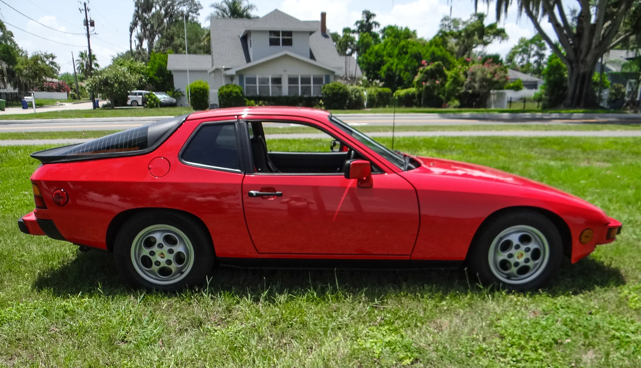 10-Years-Owned 1987 Porsche 924S 5-Speed photo 5